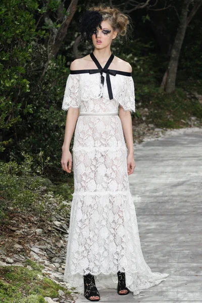 Look 61